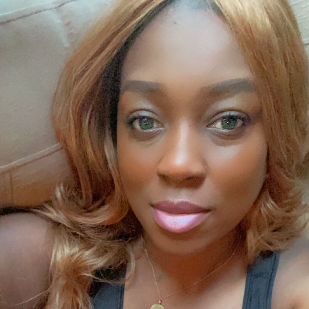 Meet your Posher, Quinn